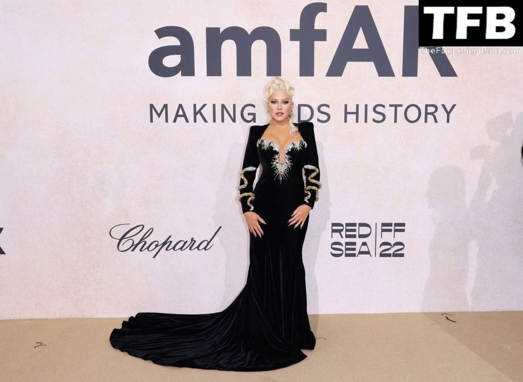 Christina Aguilera Sexy The Fappening Blog 66 1024x748 - Christina Aguilera Displays Nice Cleavage at the amfAR Gala Cannes 2022 in Cap d’Antibes (79 Photos)
