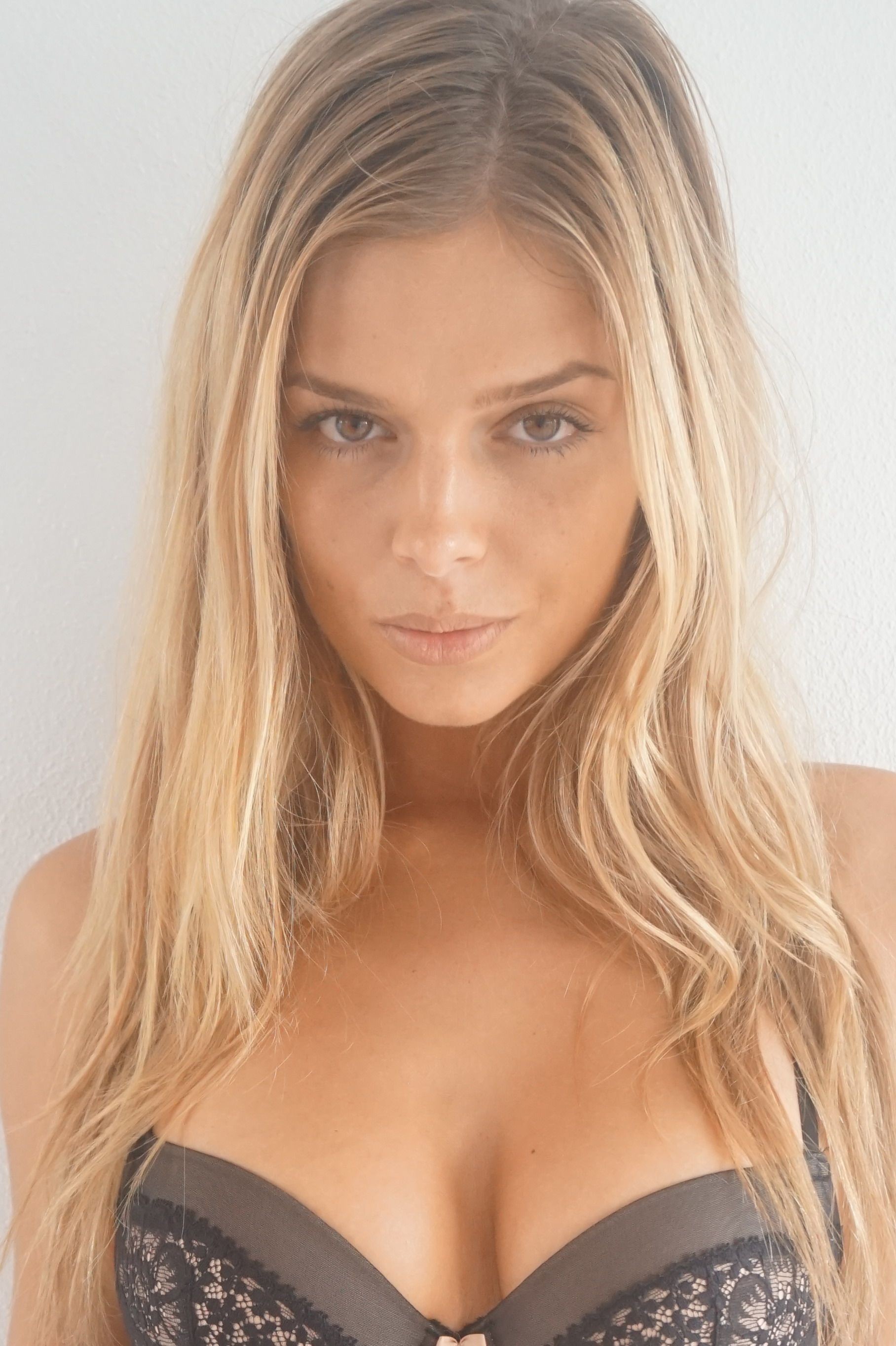 Danielle Knudson Nude TheFappening 214 - Danielle Knudson Nude Leaked (Over 200 Photos!)