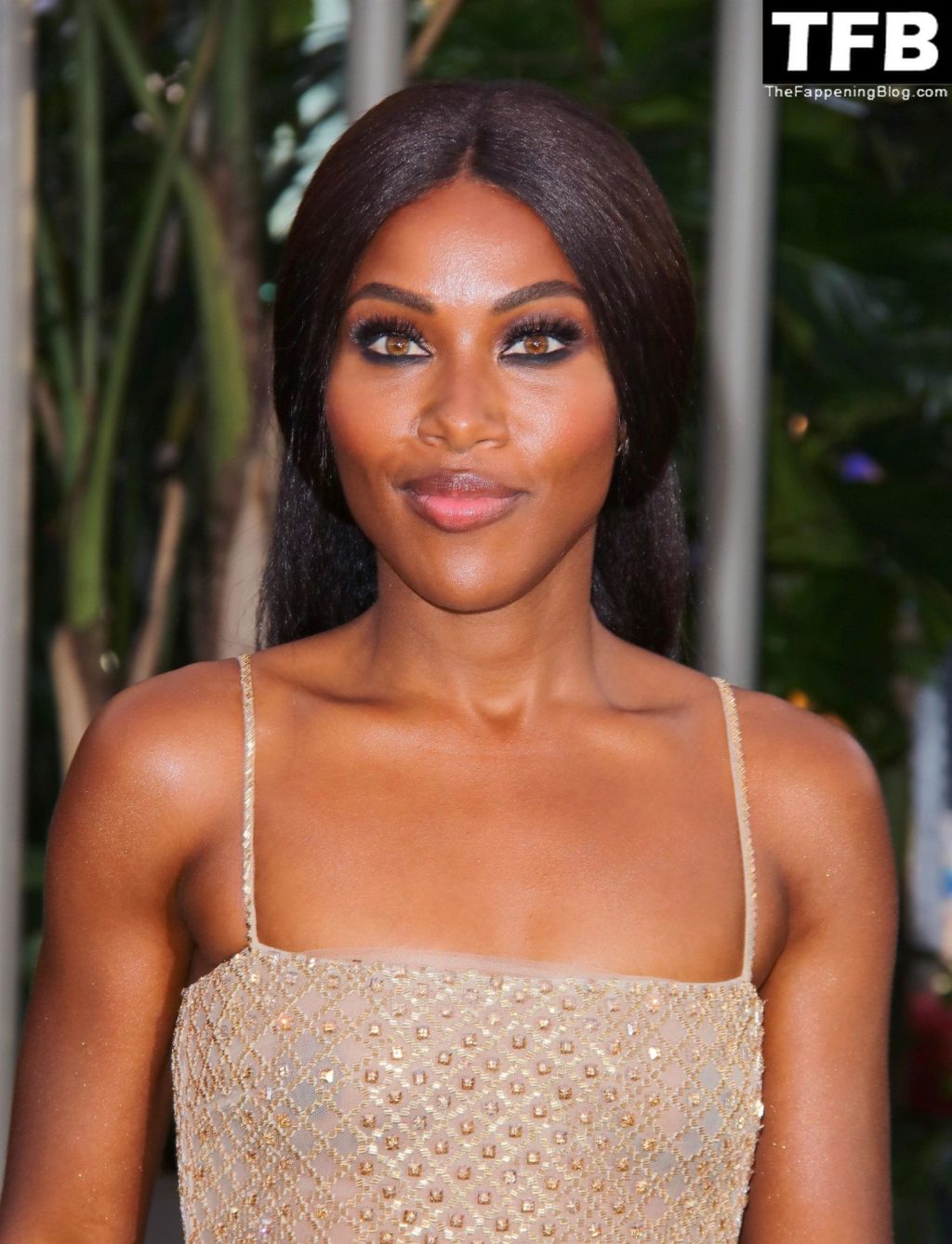 DeWanda Wise See Through The Fappening Blog 5 1024x1338 - DeWanda Wise Flashes Her Nude Tits at the “Jurassic World: Dominion” Premiere in Hollywood (15 Photos)