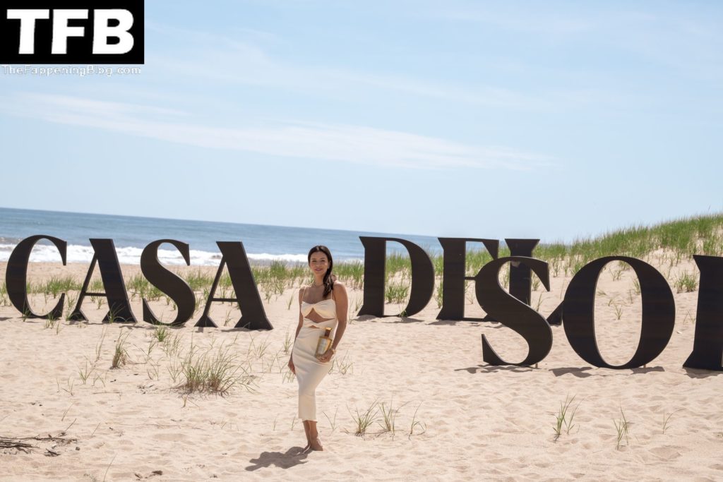 Eva Longoria Sexy The Fappening Blog 11 1024x683 - Eva Longoria Looks Hot as She Attends Casa Del Sol’s “House of the Sun” Beach Party in Montauk (35 Photos)