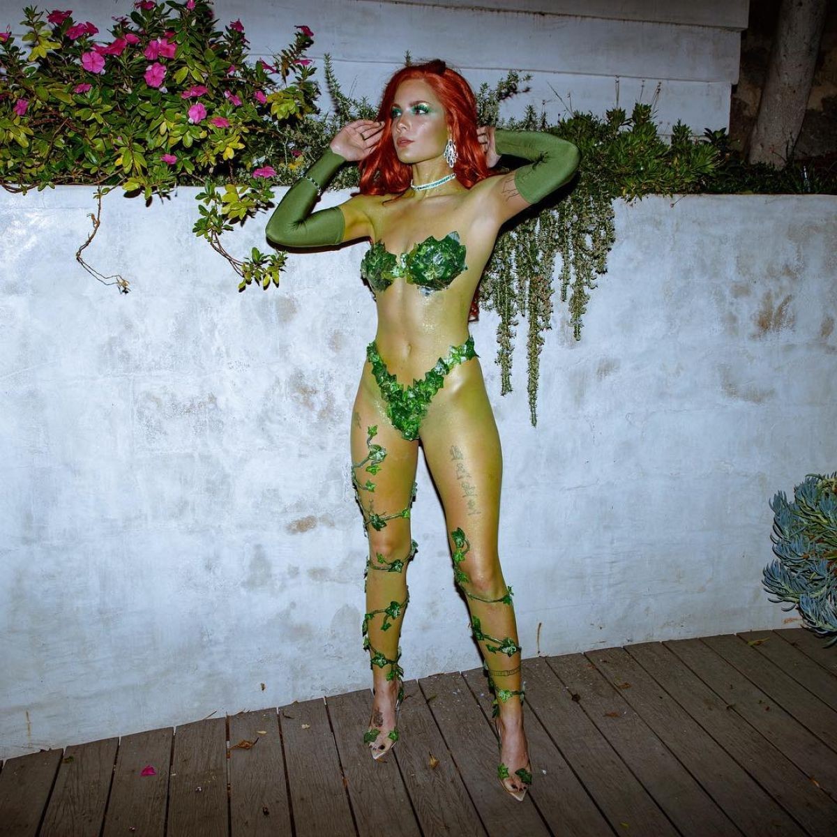 Halsey Sexy In Ivy Costume TheFappeningPro 3 - Halsey Sexy In Ivy Costume At Halloween (5 Photos)