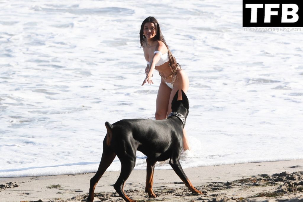 Holly Scarfone Sexy The Fappening Blog 38 1024x683 - Holly Scarfone Turns Malibu Beach Into Her Shoot Playground (42 Photos)