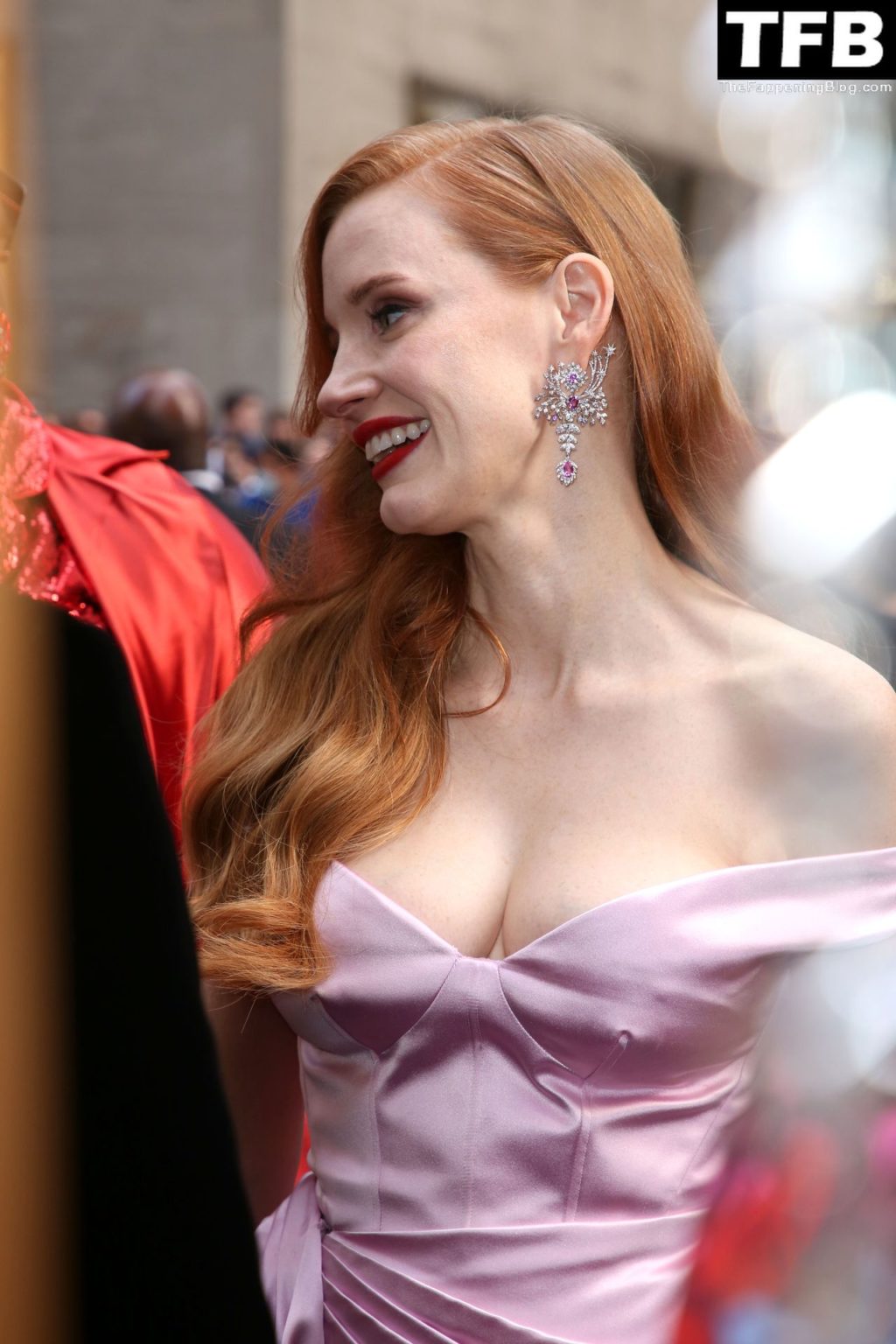 Jessica Chastain Sexy The Fappening Blog 3 1024x1536 - Jessica Chastain Shows Off Her Sexy Tits at the 75th Annual Tony Awards in NYC (46 Photos)