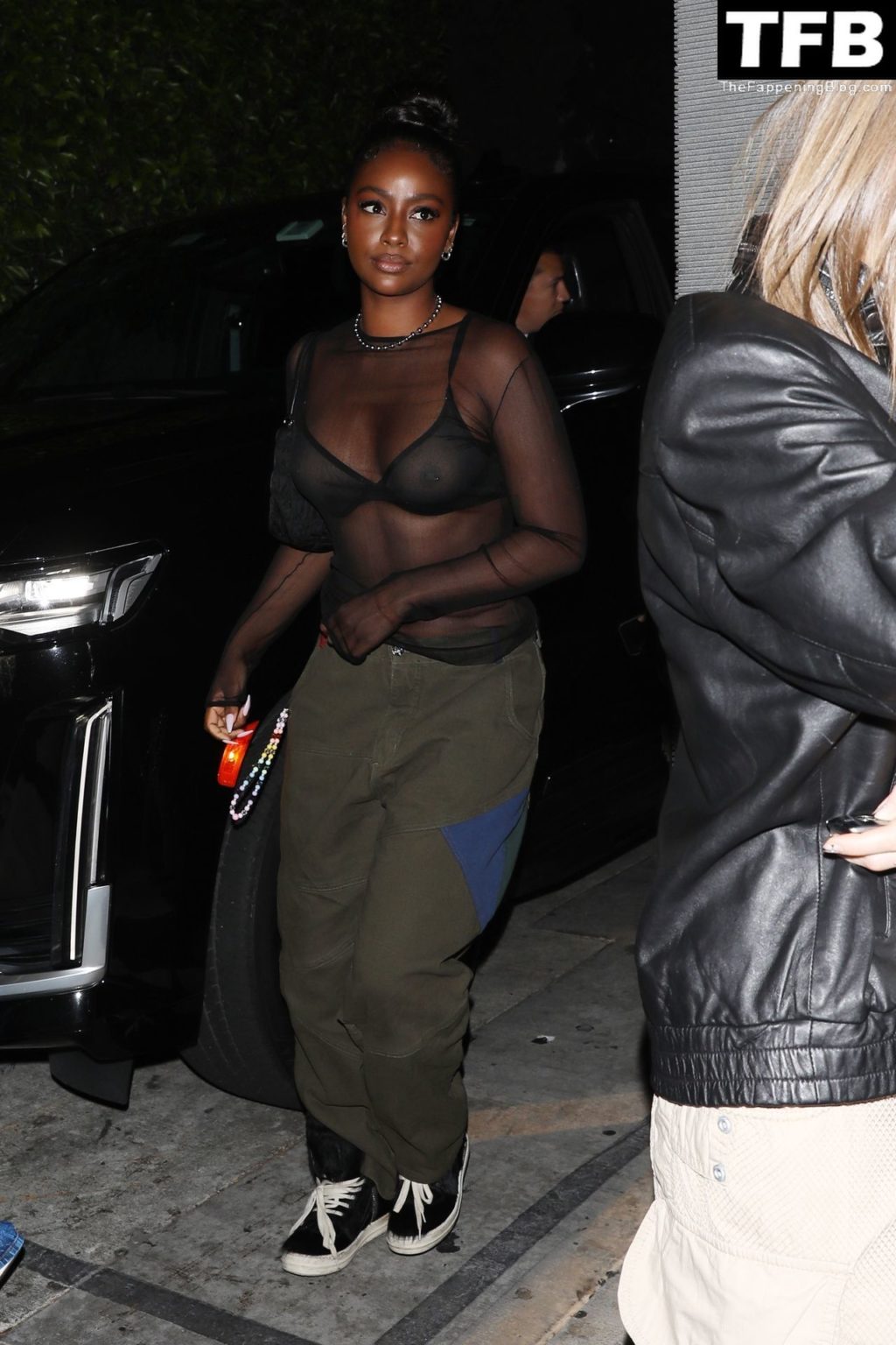 Justine Skye See Through Nudity The Fappening Blog 8 1024x1536 - Justine Skye Flashes Her Nude Breasts After Enjoying Dinner in LA (12 Photos)