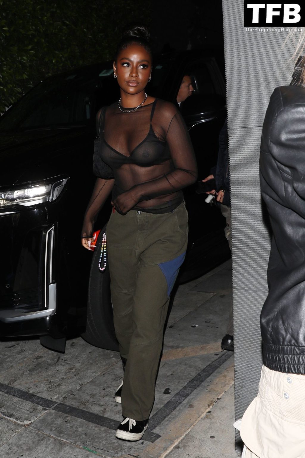 Justine Skye See Through Nudity The Fappening Blog 9 1024x1536 - Justine Skye Flashes Her Nude Breasts After Enjoying Dinner in LA (12 Photos)