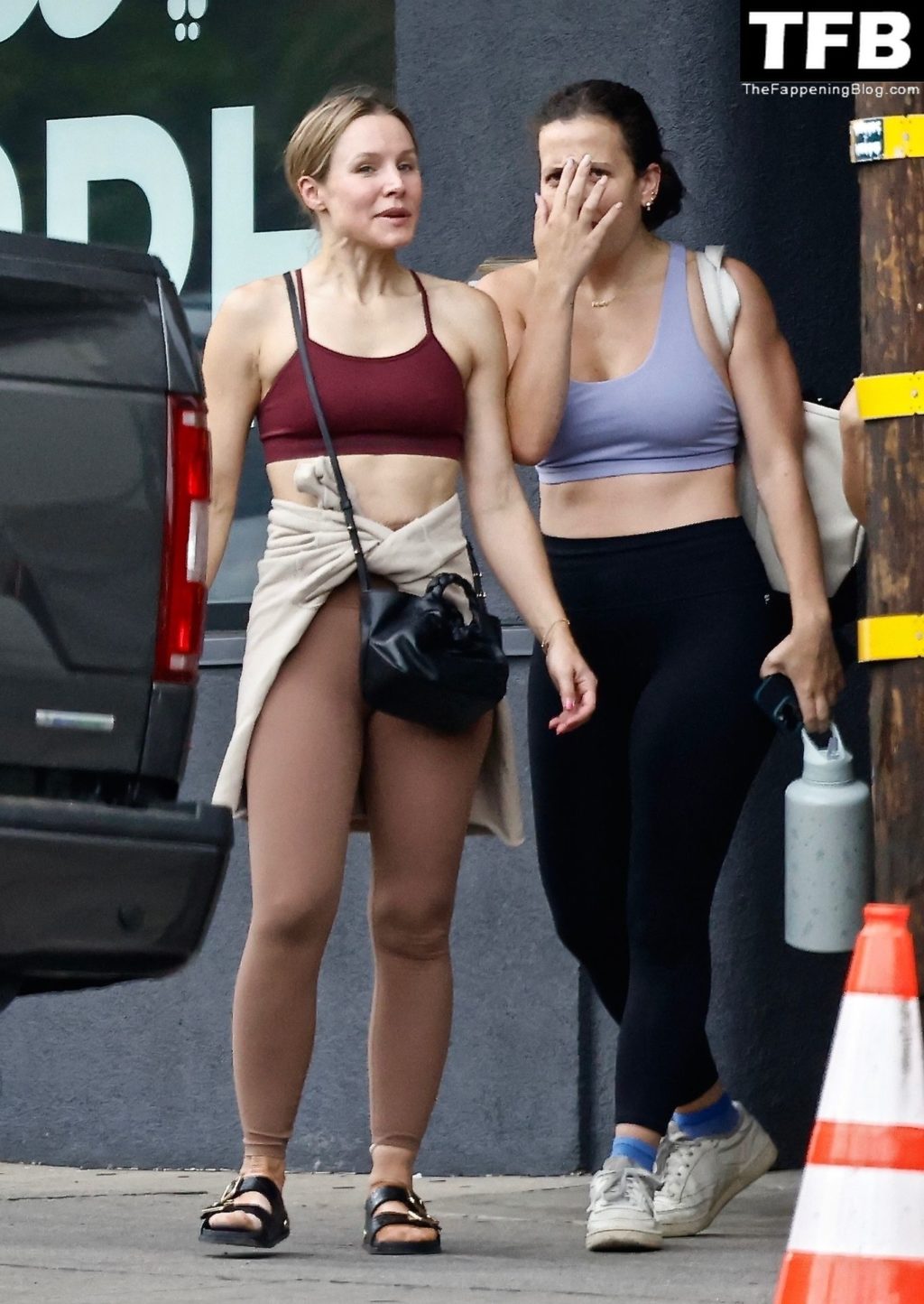 Kristen Bell Sexy The Fappening Blog 4 1024x1444 - Kristen Bell Wraps Up a Sweaty Gym Session in Los Feliz (15 Photos)