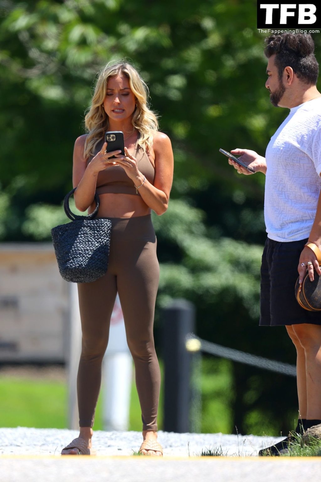 Kristin Cavallari Sexy The Fappening Blog 40 1 1024x1536 - Kristin Cavallari Shows Off Her Abs While Wearing a Brown Athleisure Outfit in East Hampton (47 Photos)