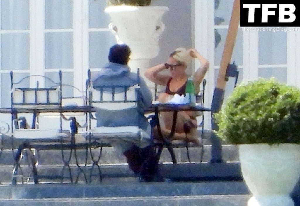 Lady Gaga Sexy The Fappening Blog 20 1024x701 - Lady Gaga Shows Off Her Bikini Body on Villa Bonomi (63 Photos)