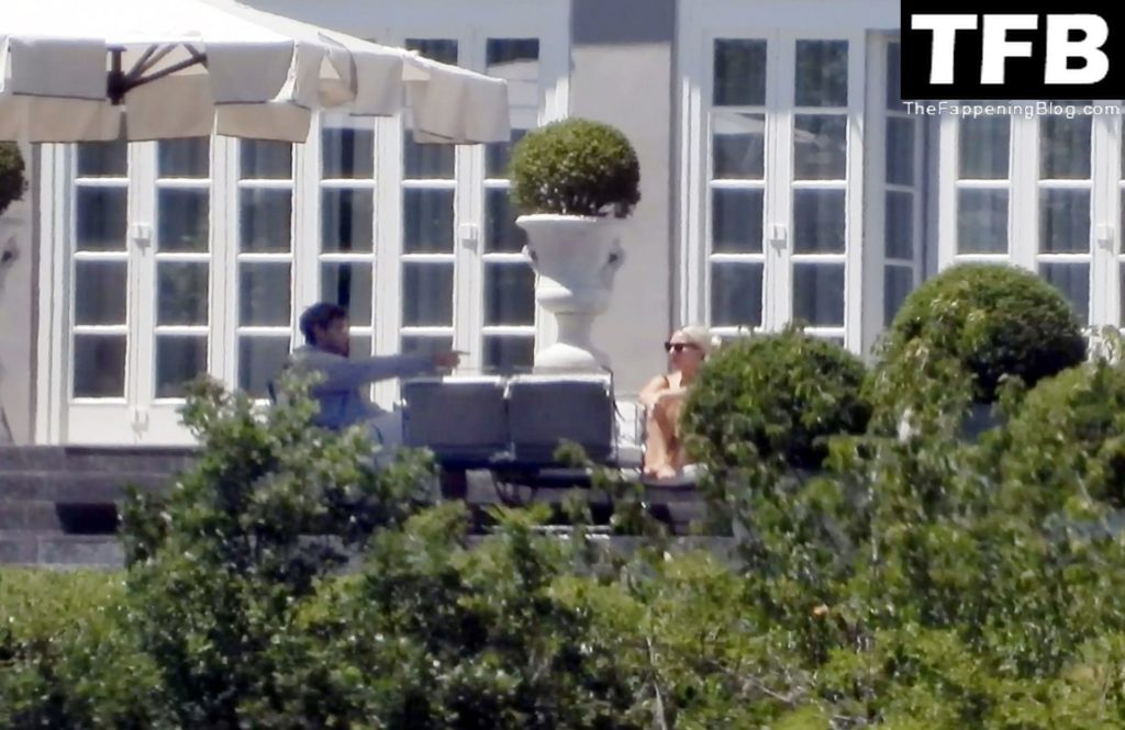Lady Gaga Sexy The Fappening Blog 51 1024x665 - Lady Gaga Shows Off Her Bikini Body on Villa Bonomi (63 Photos)