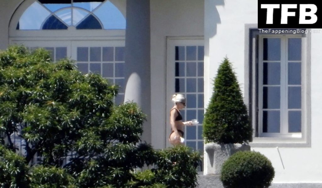 Lady Gaga Sexy The Fappening Blog 57 1024x600 - Lady Gaga Shows Off Her Bikini Body on Villa Bonomi (63 Photos)
