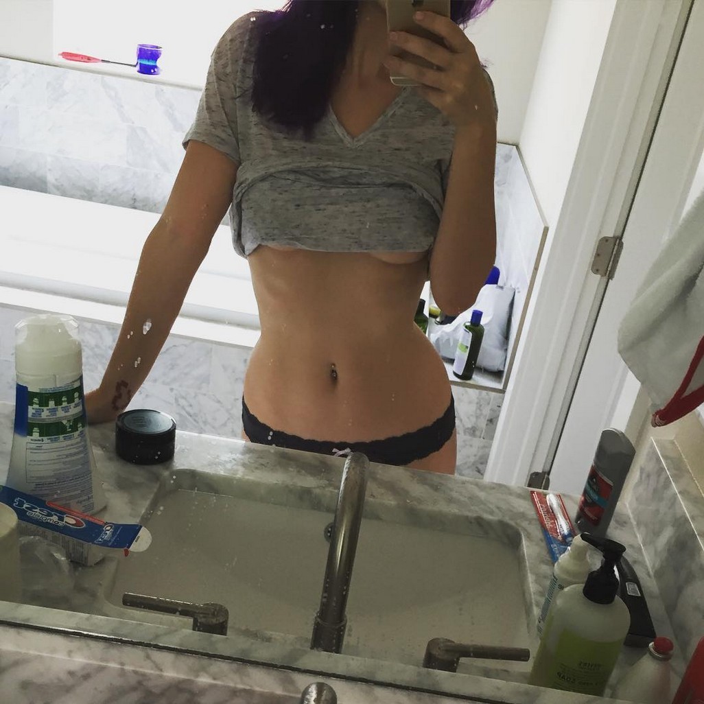 Meg Turney Selfie TheFappening.Pro 6 - Meg Turney Nude And Sexy (170 Leaked Photos And Videos)
