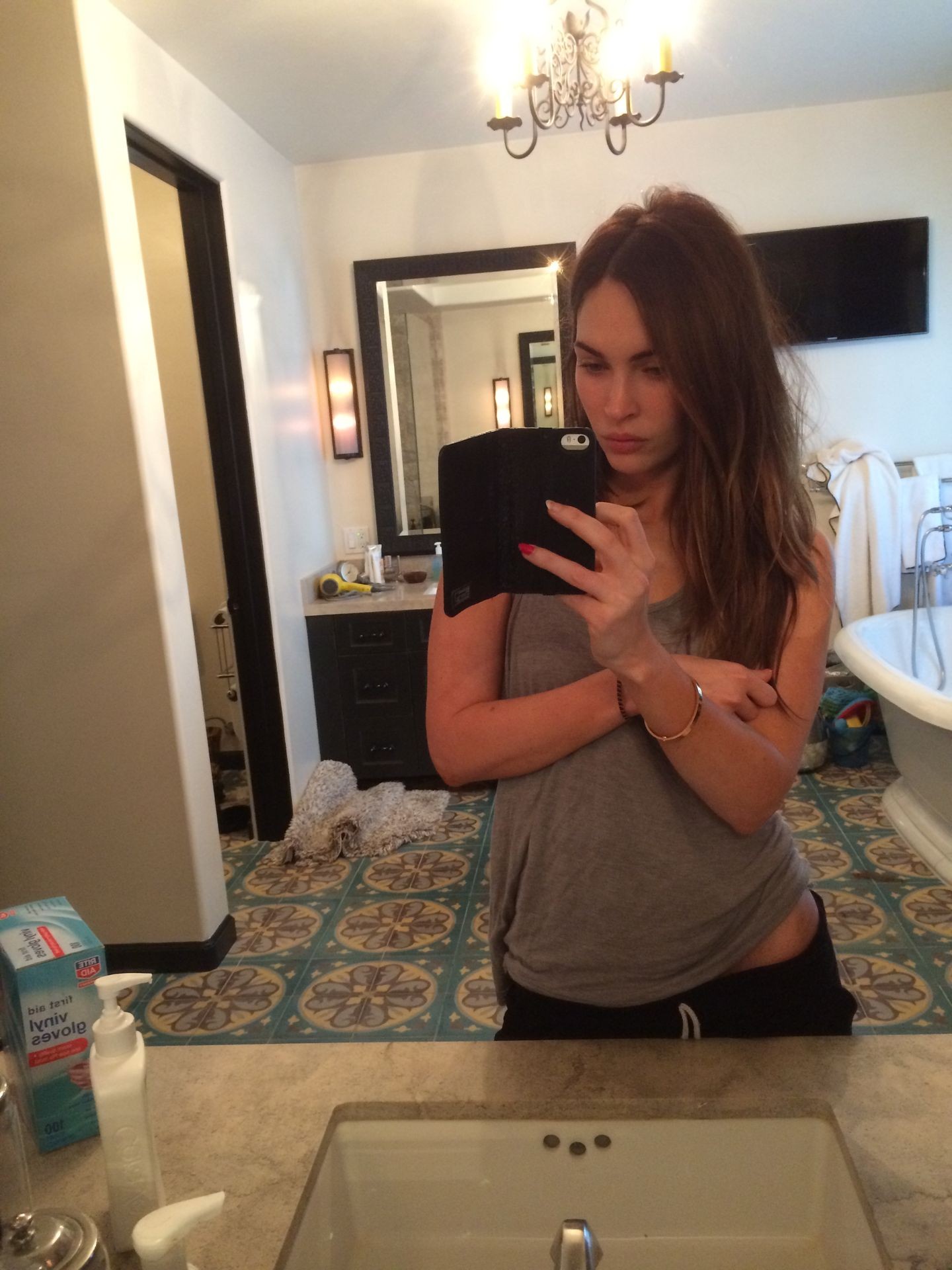 Megan Fox Leaked 31 - Megan Fox Nude Leaked (73 Photos)