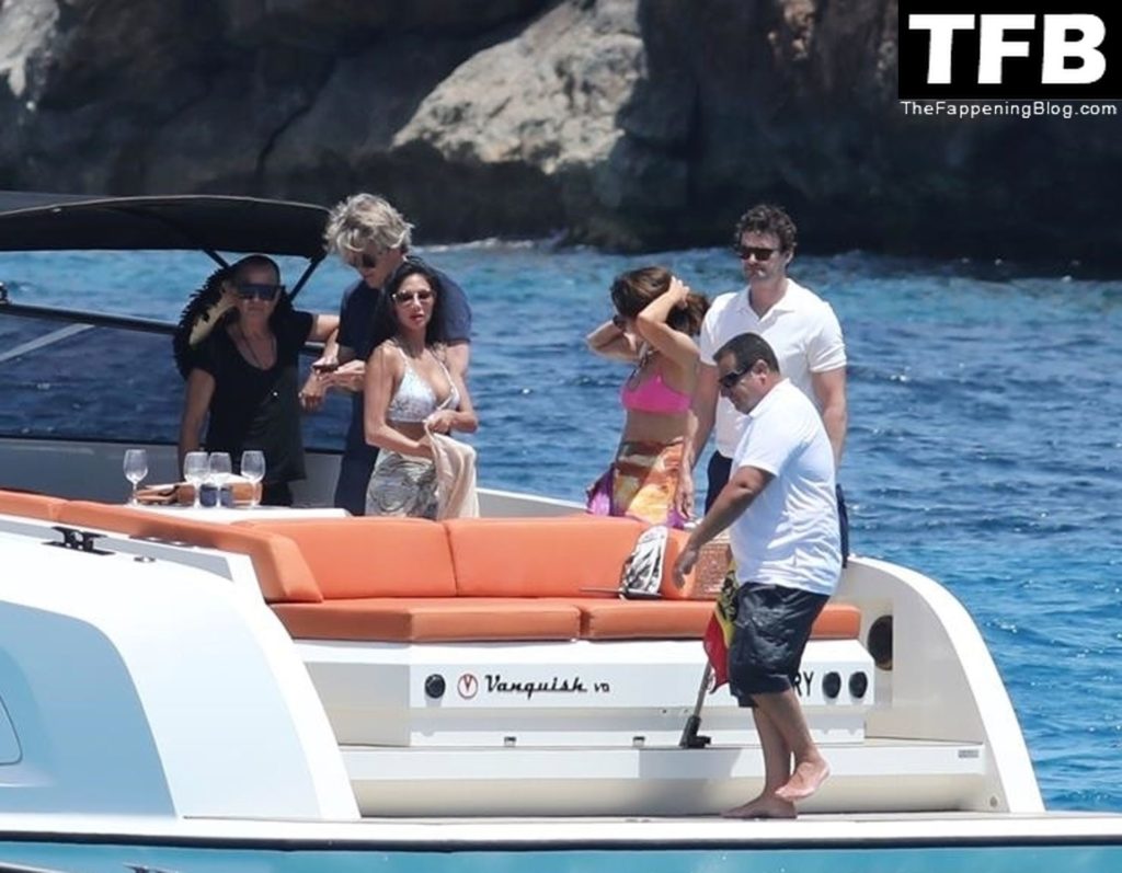Nicole Scherzinger Sexy The Fappening Blog 102 1024x797 - Nicole Scherzinger & Thom Evans Enjoy a Holiday in Formentera (108 Photos)