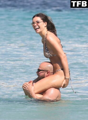 Ruby Mae Sexy The Fappening Blog 6 1024x1393 368x500 - Ruby Mae Enjoys Her Summer Holidays with a New Boyfriend out in Mykonos (43 Photos)