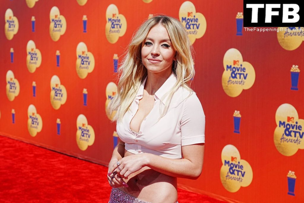 Sydney Sweeney Sexy The Fappening Blog 25 1024x683 - Sydney Sweeney Stuns on the Red Carpet at the 2022 MTV Movie & TV Awards in Santa Monica (129 Photos)