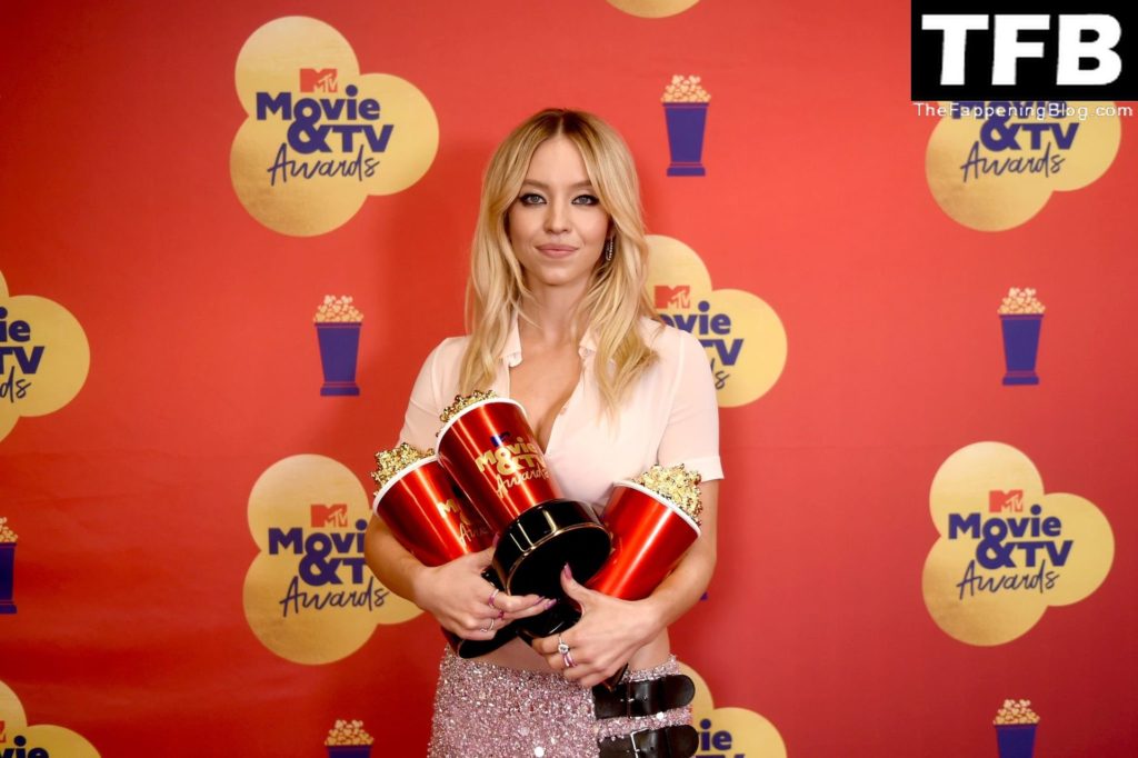 Sydney Sweeney Sexy The Fappening Blog 66 1024x682 - Sydney Sweeney Stuns on the Red Carpet at the 2022 MTV Movie & TV Awards in Santa Monica (129 Photos)