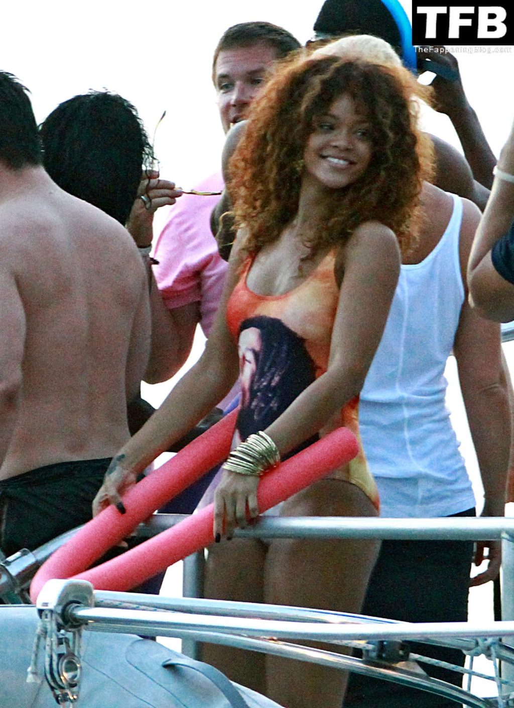 rihanna 111 thefappeningblog.com  1024x1408 - Rihanna Nude & Sexy Collection – Part 1 (150 Photos)