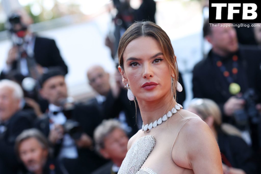 Alessandra Ambrosio Sexy The Fappening Blog 48 1024x683 - Alessandra Ambrosio Poses Braless as She Attends the Screening of “Armageddon Time” During the 75th Annual Cannes Film Festival (150 Photos)