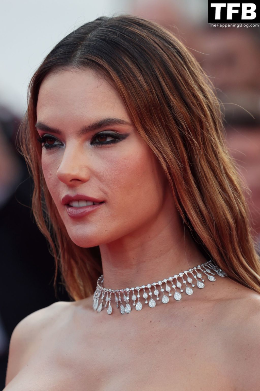 Alessandra Ambrosio Sexy The Fappening Blog 66 1 1024x1536 - Alessandra Ambrosio Shows Off Her Sexy Tits at the 75th Annual Cannes Film Festival (150 Photos)