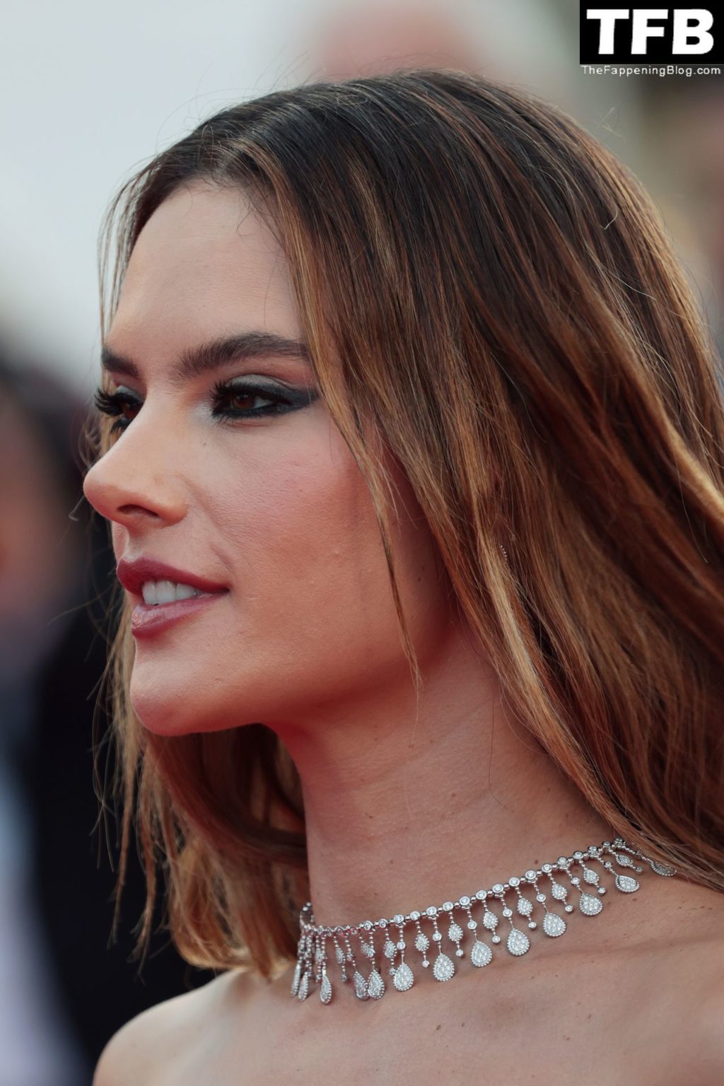 Alessandra Ambrosio Sexy The Fappening Blog 69 1 1024x1536 - Alessandra Ambrosio Shows Off Her Sexy Tits at the 75th Annual Cannes Film Festival (150 Photos)