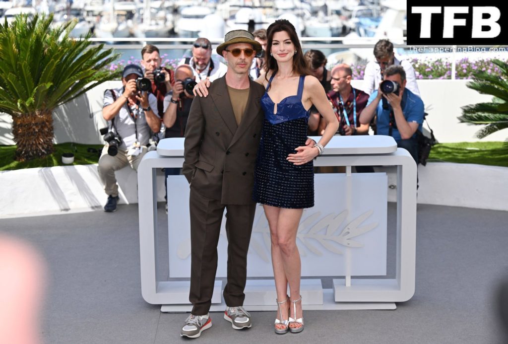 Anne Hathaway Sexy The Fappening Blog 148 1024x693 - Anne Hathaway Flaunts Her Sexy Legs at the 75th Annual Cannes Film Festival (150 Photos)