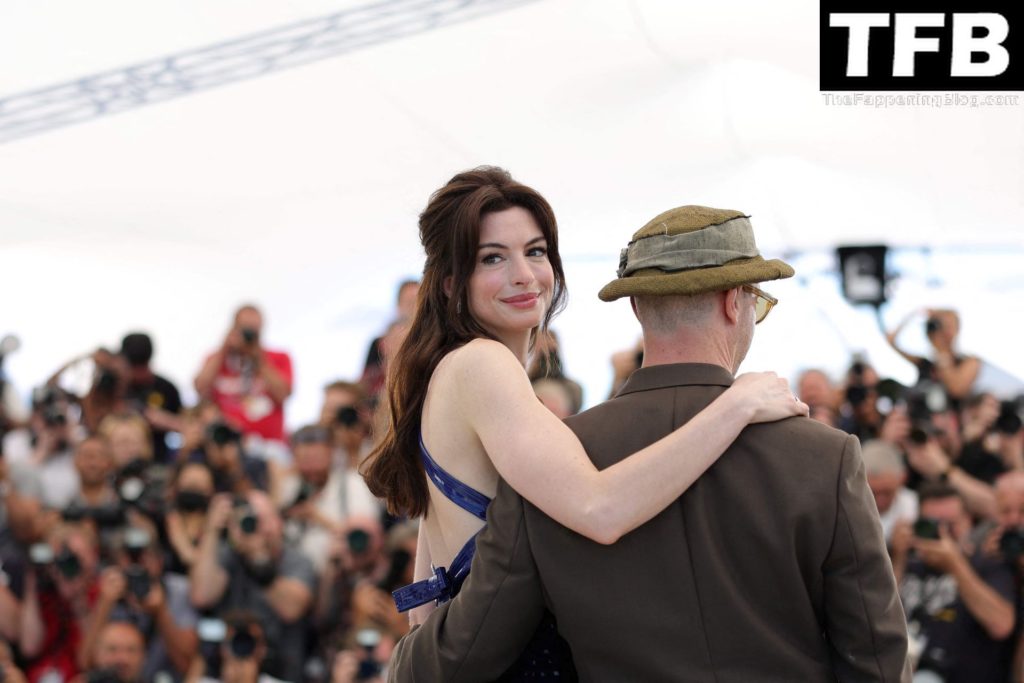 Anne Hathaway Sexy The Fappening Blog 34 1024x683 - Anne Hathaway Flaunts Her Sexy Legs at the 75th Annual Cannes Film Festival (150 Photos)