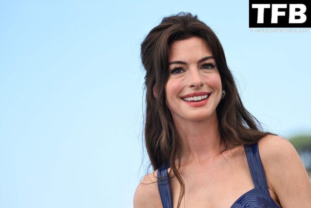 Anne Hathaway Sexy The Fappening Blog 51 1024x683 - Anne Hathaway Flaunts Her Sexy Legs at the 75th Annual Cannes Film Festival (150 Photos)