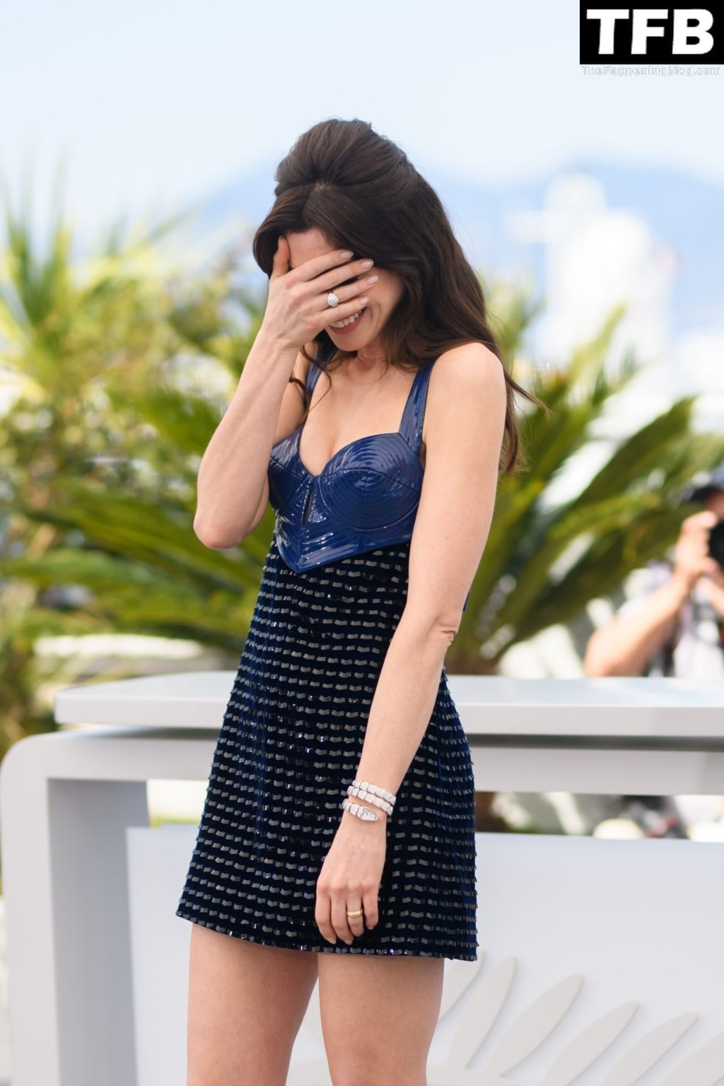 Anne Hathaway Sexy The Fappening Blog 91 1024x1536 - Anne Hathaway Flaunts Her Sexy Legs at the 75th Annual Cannes Film Festival (150 Photos)
