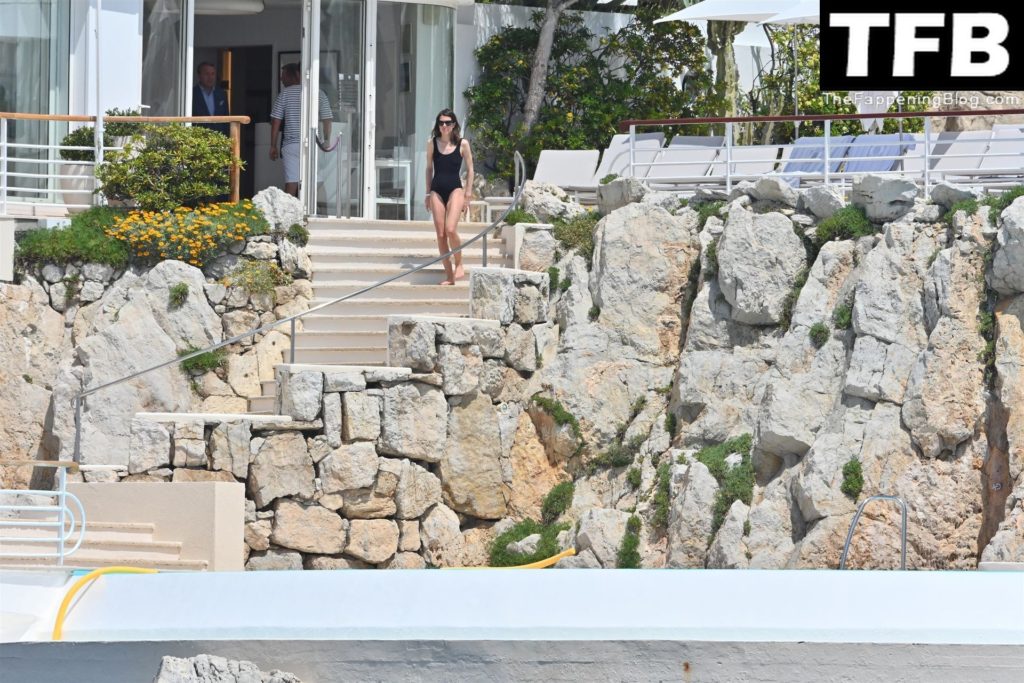Charlotte Casiraghi Sexy The Fappening Blog 22 1024x683 - Charlotte Casiraghi is Seen in a Black Swimsuit at Eden Roc Hotel (69 Photos)