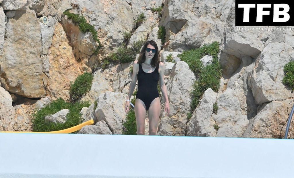Charlotte Casiraghi Sexy The Fappening Blog 38 1024x619 - Charlotte Casiraghi is Seen in a Black Swimsuit at Eden Roc Hotel (69 Photos)