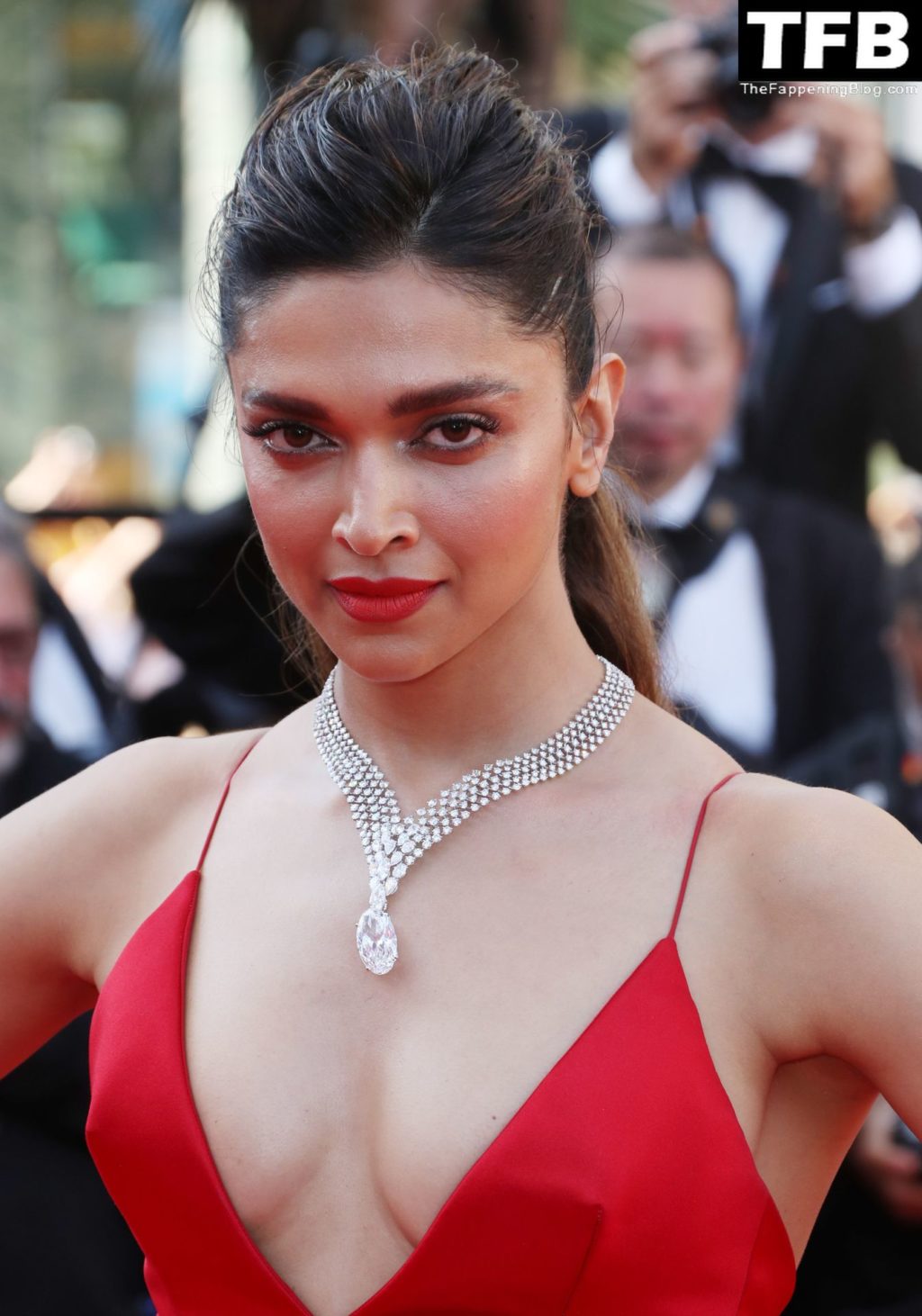 Deepika Padukone Sexy The Fappening Blog 1 1024x1462 - Deepika Padukone Looks Beautiful in a Red Dress During the 75th Annual Cannes Film Festival (150 Photos)