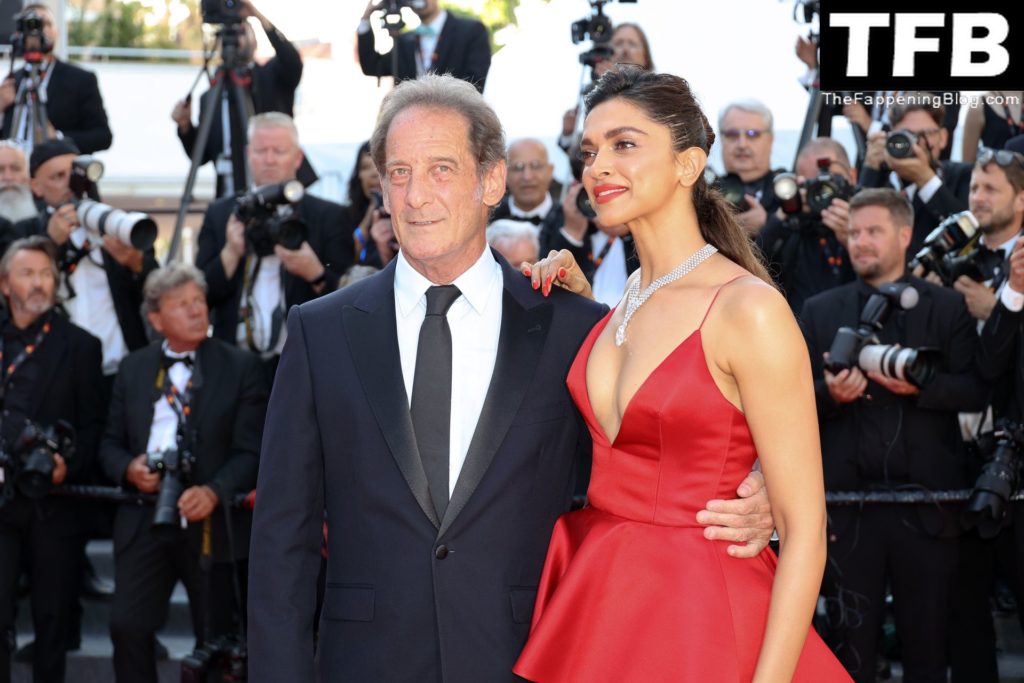 Deepika Padukone Sexy The Fappening Blog 55 1024x683 - Deepika Padukone Looks Beautiful in a Red Dress During the 75th Annual Cannes Film Festival (150 Photos)