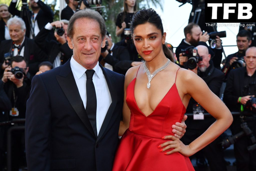 Deepika Padukone Sexy The Fappening Blog 90 1024x683 - Deepika Padukone Looks Beautiful in a Red Dress During the 75th Annual Cannes Film Festival (150 Photos)