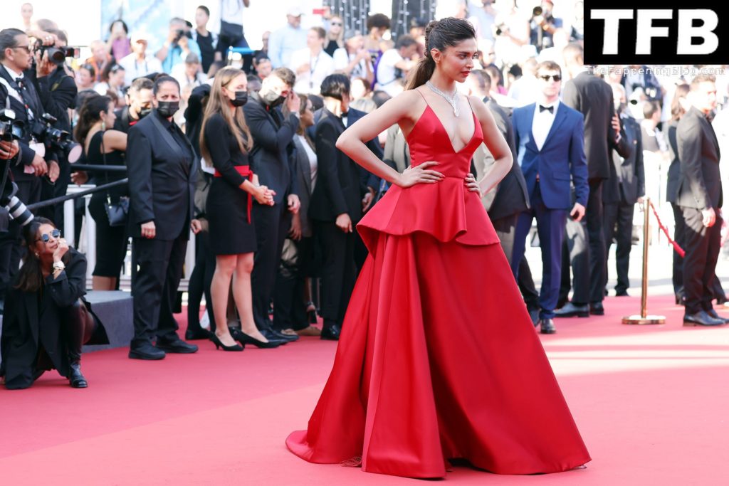 Deepika Padukone Sexy The Fappening Blog 96 1024x683 - Deepika Padukone Looks Beautiful in a Red Dress During the 75th Annual Cannes Film Festival (150 Photos)