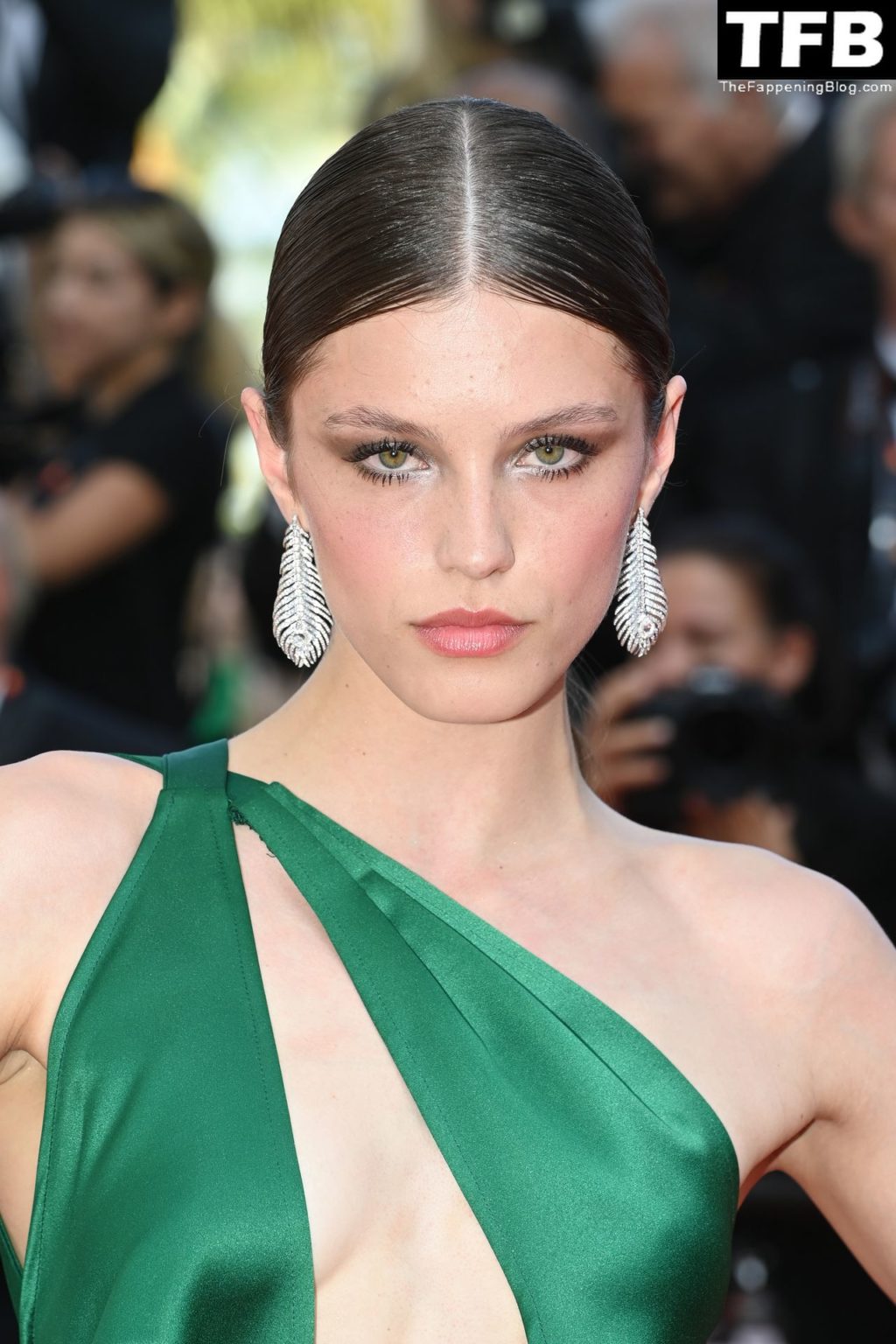 Emma Todt Sexy The Fappening Blog 28 1024x1536 - Emma Todt Looks Hot in a Green Dress at the 75th Annual Cannes Film Festival (96 Photos)