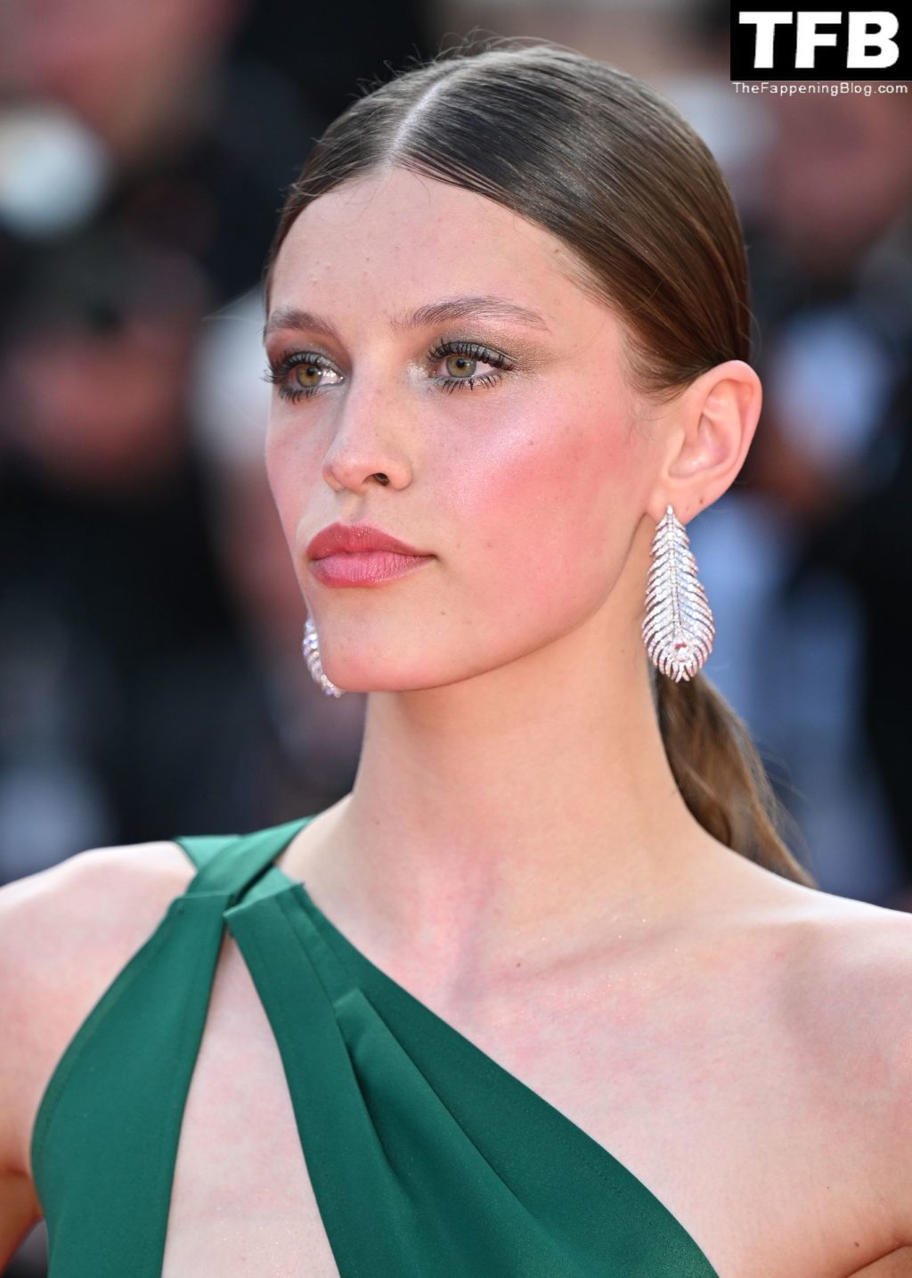 Emma Todt Sexy The Fappening Blog 30 1024x1434 - Emma Todt Looks Hot in a Green Dress at the 75th Annual Cannes Film Festival (96 Photos)