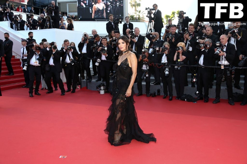 Eva Longoria Sexy The Fappening Blog 43 1024x683 - Eva Longoria Looks Beautiful at the 75th Annual Cannes Film Festival (150 Photos)