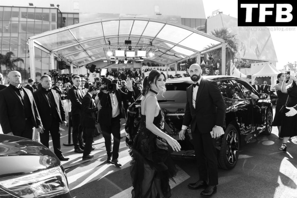 Eva Longoria Sexy The Fappening Blog 65 1024x683 - Eva Longoria Looks Beautiful at the 75th Annual Cannes Film Festival (150 Photos)