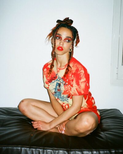 FKA Twigs Nude Sexy TheFappening.pro 37 400x500 - FKA Twigs Nude And Sexy (58 Photos + Videos)