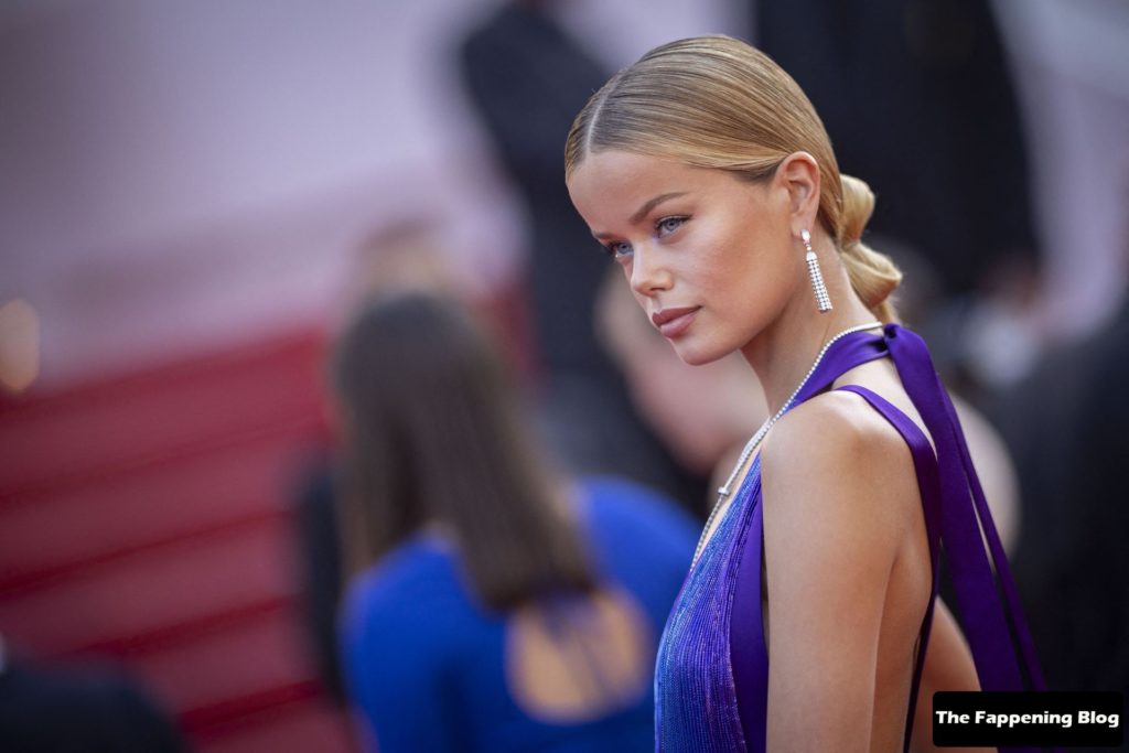 Frida Aasen Sexy The Fappening Blog 10 1 1024x683 - Frida Aasen Poses on the Red Carpet at the 75th Annual Cannes Film Festival (150 Photos)
