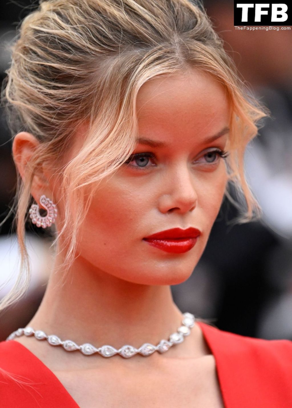 Frida Aasen Sexy The Fappening Blog 105 1024x1433 - Frida Aasen Looks Stunning in a Red Dress at the 75th Annual Cannes Film Festival (153 Photos)