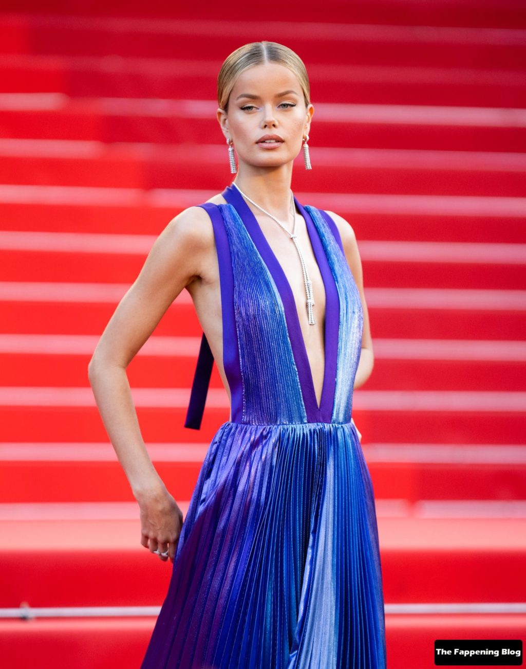 Frida Aasen Sexy The Fappening Blog 115 1 1024x1301 - Frida Aasen Poses on the Red Carpet at the 75th Annual Cannes Film Festival (150 Photos)