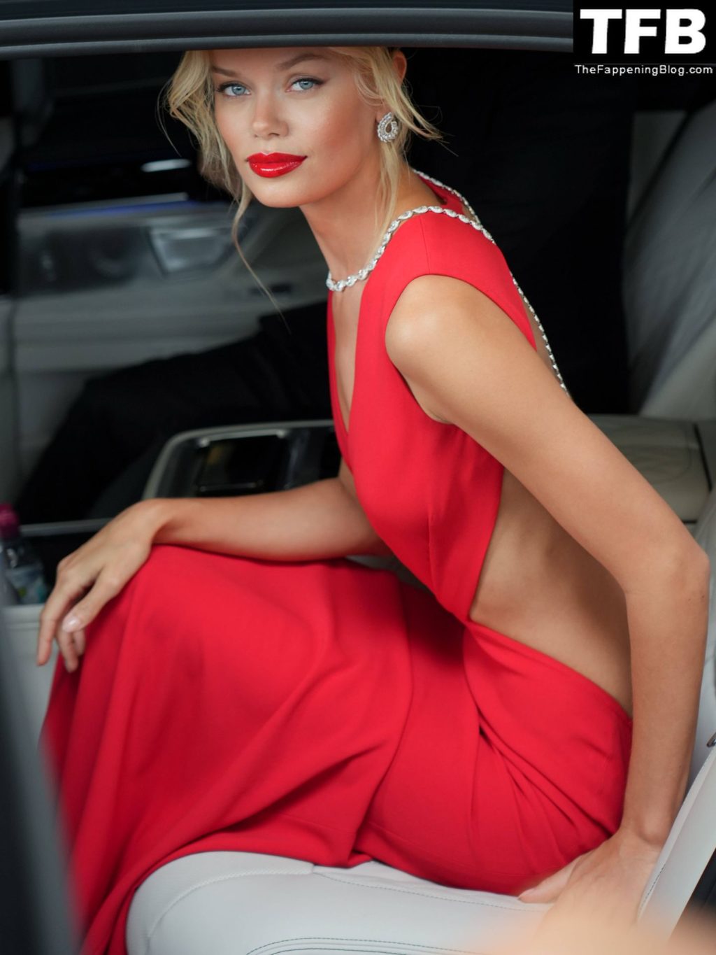 Frida Aasen Sexy The Fappening Blog 149 1024x1365 - Frida Aasen Looks Stunning in a Red Dress at the 75th Annual Cannes Film Festival (153 Photos)