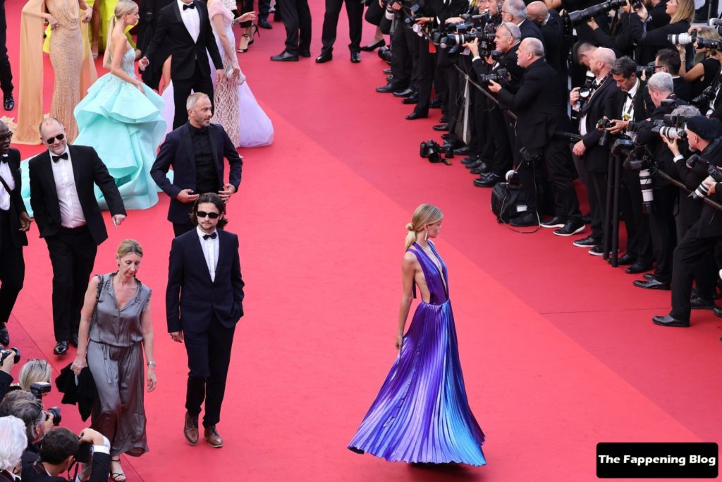 Frida Aasen Sexy The Fappening Blog 43 1 1024x683 - Frida Aasen Poses on the Red Carpet at the 75th Annual Cannes Film Festival (150 Photos)