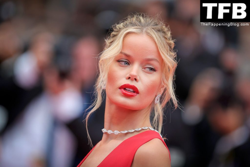 Frida Aasen Sexy The Fappening Blog 97 1024x683 - Frida Aasen Looks Stunning in a Red Dress at the 75th Annual Cannes Film Festival (153 Photos)