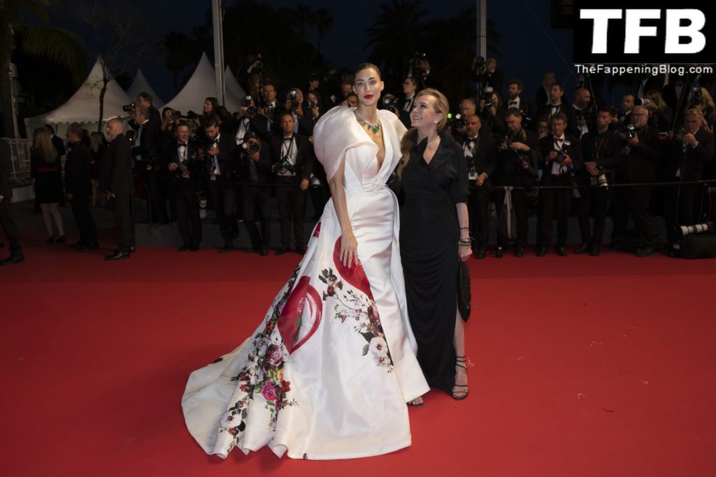 Jessica Michel Sexy The Fappening Blog 74 1024x683 - Jessica Michel Poses Braless on the Red Carpet at the 75th Annual Cannes Film Festival (80 Photos)