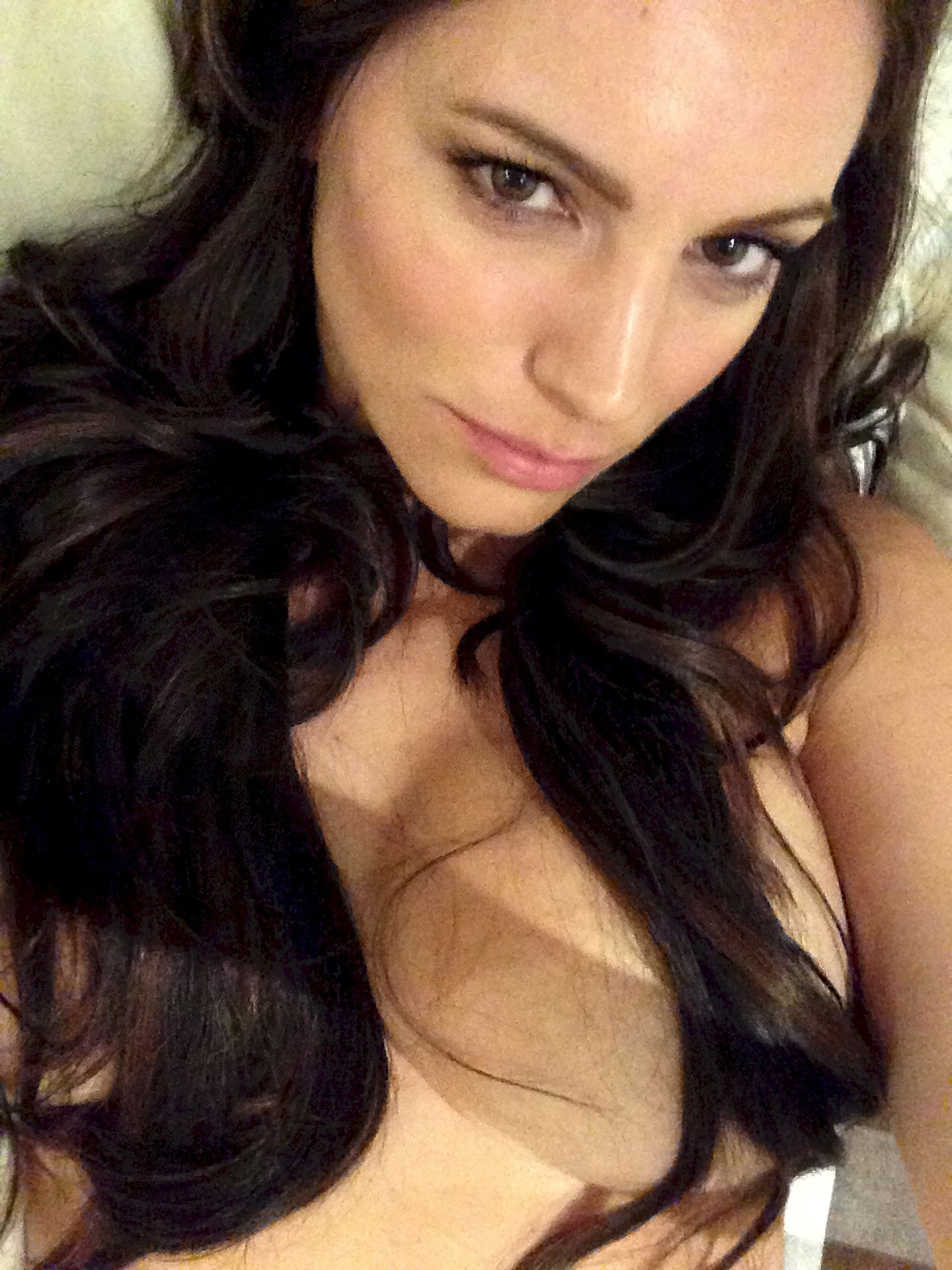 Kelly Brook Leaked The Fappening Pro 2 - Kelly Brook Leaked (2 New Photos)