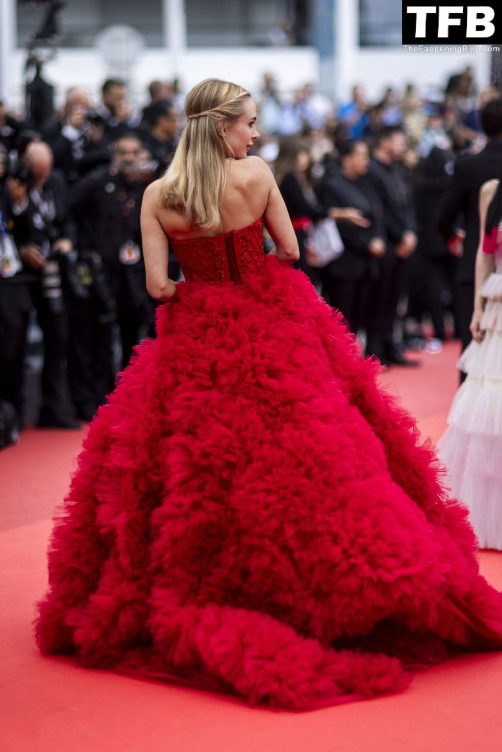 Kimberley Garner Sexy The Fappening Blog 12 1 1024x1535 - Kimberley Garner Looks Hot in a Red Dress at the 75th Annual Cannes Film Festival (134 Photos)
