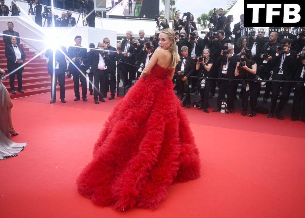 Kimberley Garner Sexy The Fappening Blog 34 1024x731 - Kimberley Garner Looks Hot in a Red Dress at the 75th Annual Cannes Film Festival (134 Photos)