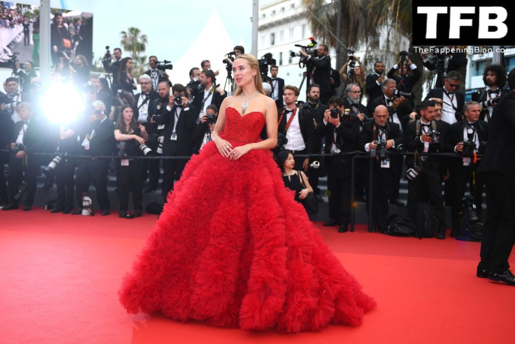 Kimberley Garner Sexy The Fappening Blog 46 1024x683 - Kimberley Garner Looks Hot in a Red Dress at the 75th Annual Cannes Film Festival (134 Photos)